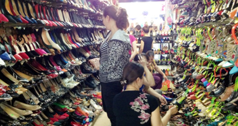 Sỉ giày dép Quảng Châu tại Chợ đầu mối việt nam