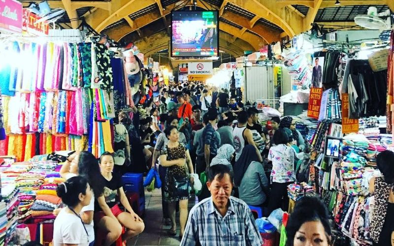 Nhập nguồn hàng quần áo Quảng Châu tại chợ đầu mối
