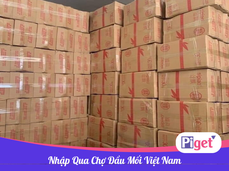 Nhập giấy ăn gấu trúc qua chợ đầu mối Việt Nam