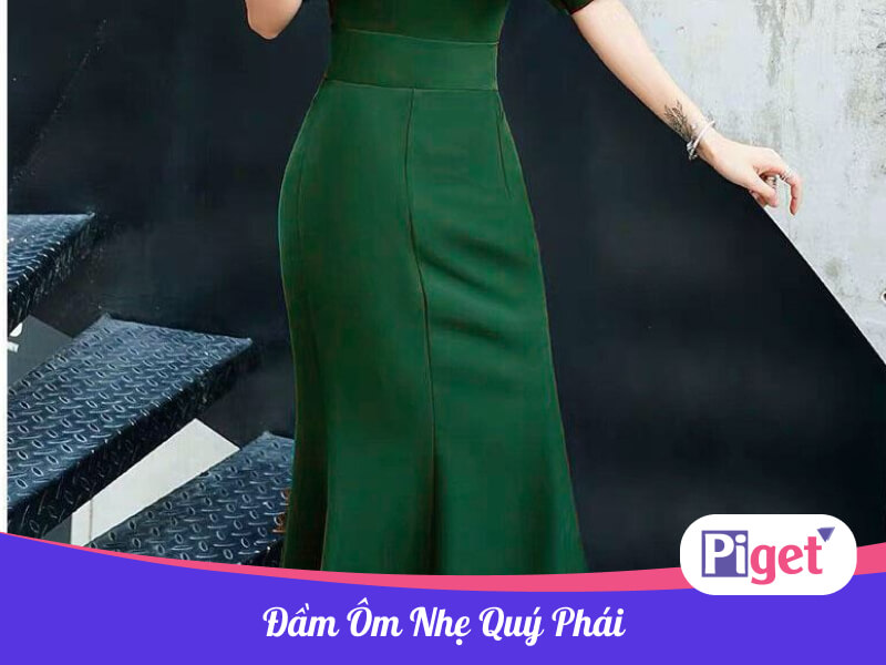 Đầm trung niên ôm nhẹ quý phái